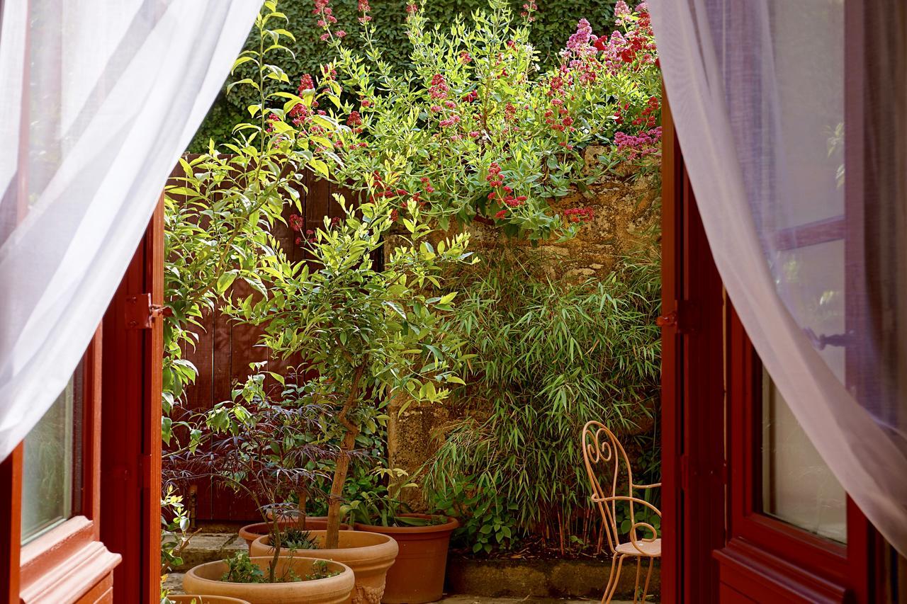 1 Logis A Domme - Piscine & Spa 外观 照片